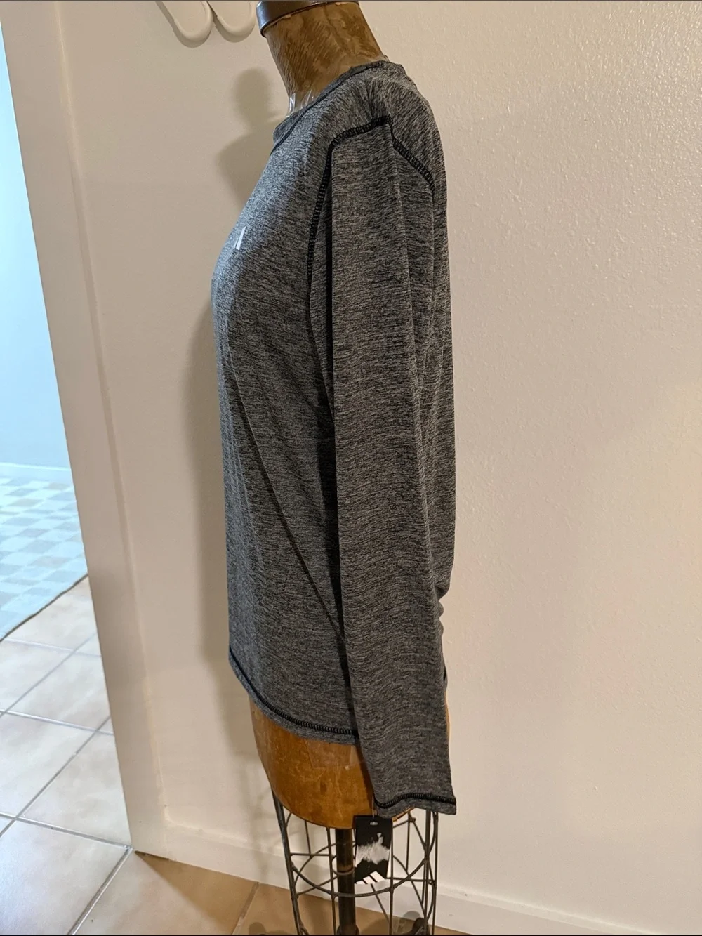 NWT adidas Men's Heather Charcoal Long-Sleeve Athletic Tee Size S